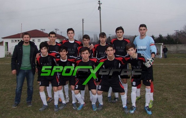 Geyvespor Garajlar  Taçspor’u Elinden Kaçırdı..