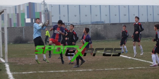 Geyvespor Garajlar  Taçspor’u Elinden Kaçırdı..