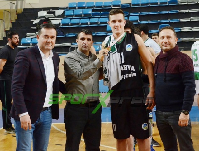 U18 Baskette Şampiyon Büyükşehir