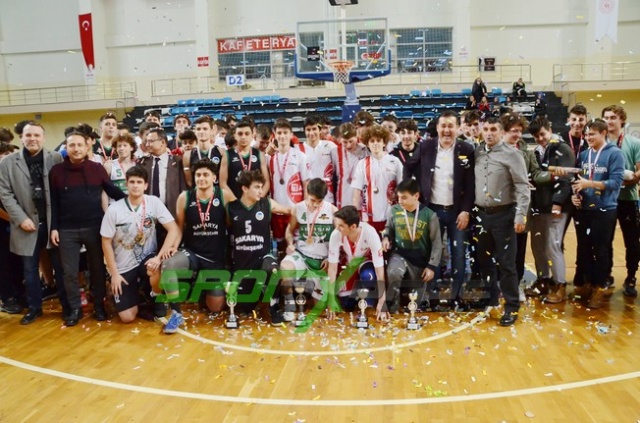 U18 Baskette Şampiyon Büyükşehir