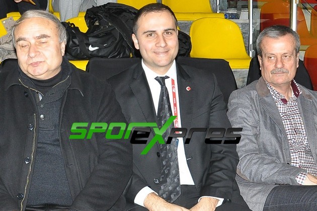 Türkiye’den müthiş start : 76-54
