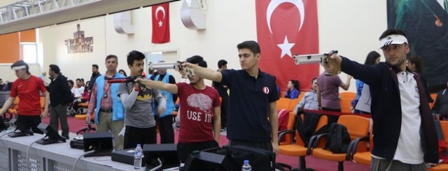 Üniversite Şampiyonasında Rekor Sonuçlar