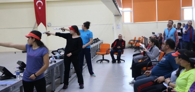 Üniversite Şampiyonasında Rekor Sonuçlar