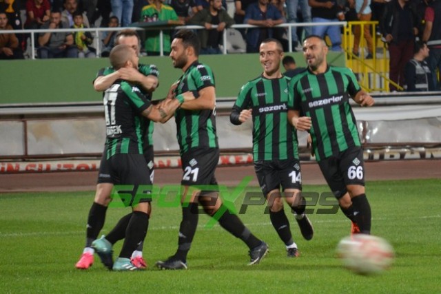 Şanlıurfaspor - Sakaryaspor: 2-2