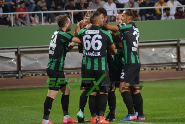 Şanlıurfaspor - Sakaryaspor: 2-2