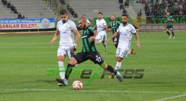 Şanlıurfaspor - Sakaryaspor: 2-2