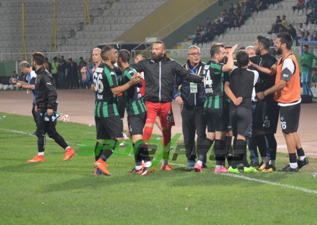 Şanlıurfaspor - Sakaryaspor: 2-2