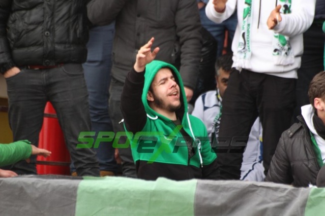 Uşakspor-Sakaryaspor maçı fotoğrafları