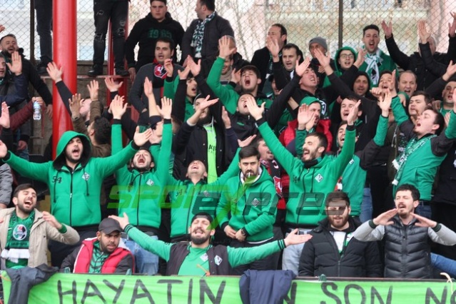 Uşakspor-Sakaryaspor maçı fotoğrafları