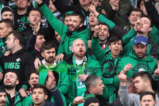 Uşakspor-Sakaryaspor maçı fotoğrafları