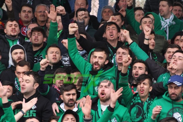 Uşakspor-Sakaryaspor maçı fotoğrafları