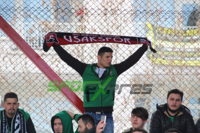 Uşakspor-Sakaryaspor maçı fotoğrafları