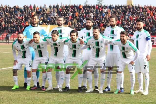 Uşakspor-Sakaryaspor maçı fotoğrafları