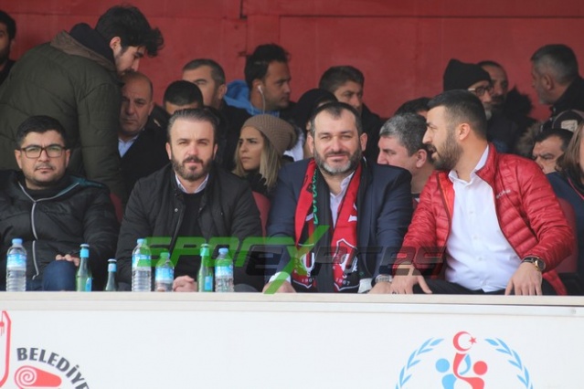Uşakspor-Sakaryaspor maçı fotoğrafları