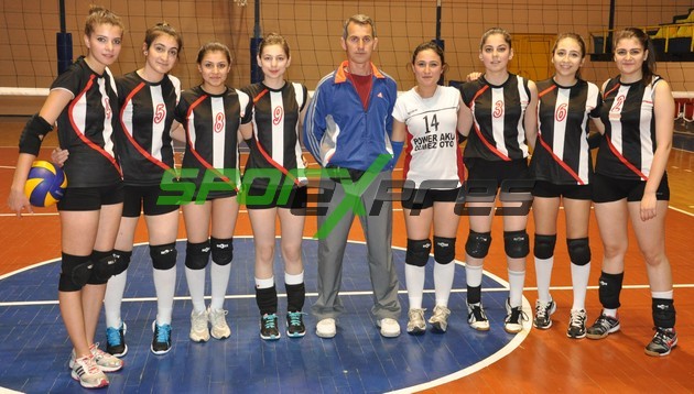 Genç kızlar Voleybol ligi devam ediyor
