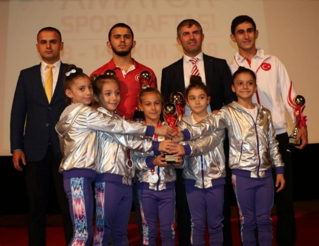 Sakarya Yılın Enleri Ödül Töreni Yapıldı