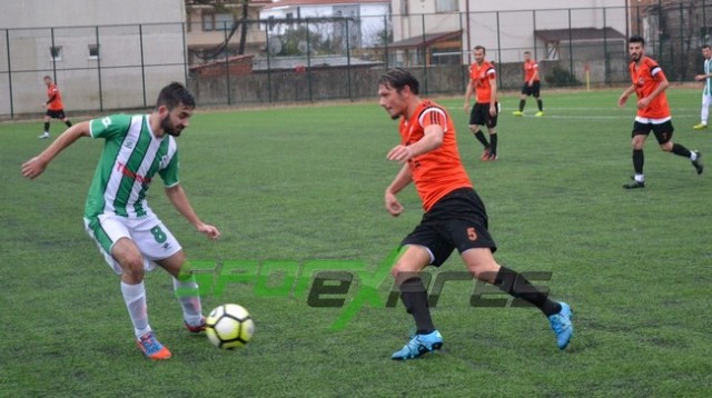 Karasu Yalıspor-Alaağaçspor. 4-2