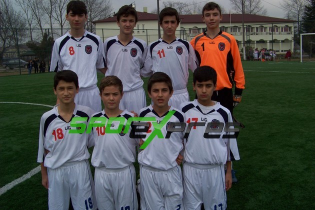 Orta Okullarda Finalin adı Ahmet Akkoç-Özel Neva