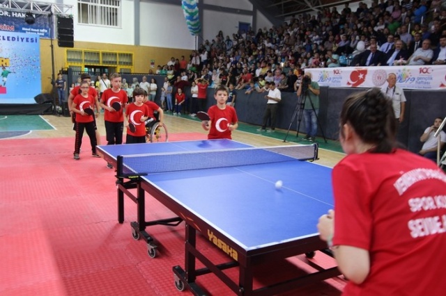 Yaz spor okulları açılışı yapıldı