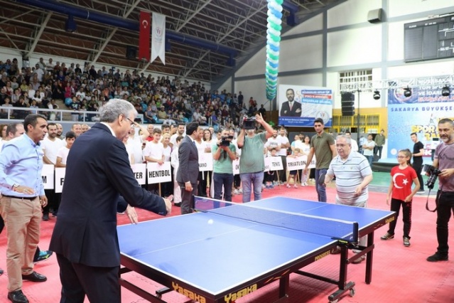 Yaz spor okulları açılışı yapıldı