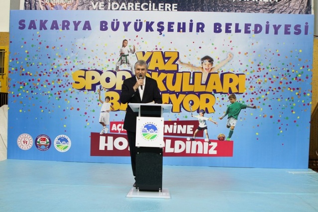 Yaz spor okulları açılışı yapıldı