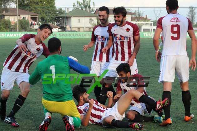 Yenikent Fıratspor - Pamukova Gençlergücü: 2-1