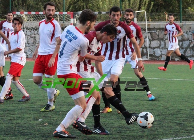 Yenikent Fıratspor - Pamukova Gençlergücü: 2-1