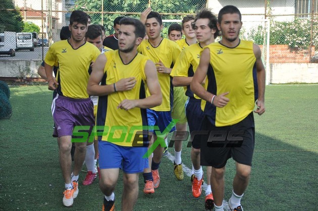 Yıldırımspor sahaya indi