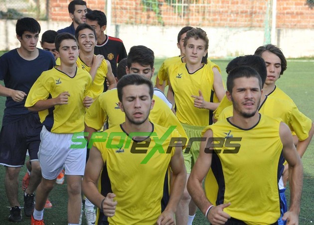 Yıldırımspor sahaya indi