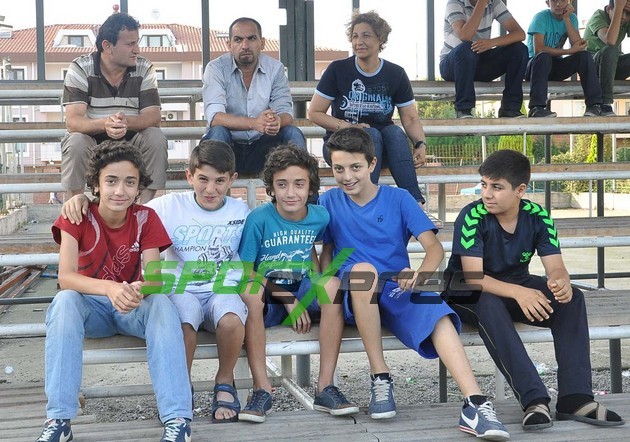 Yıldırımspor sahaya indi