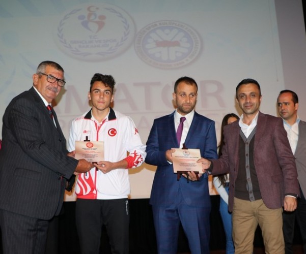 Yılın EN’leri Ödüllerine Kavuştu