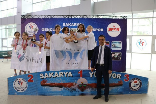 Minikler Yüzme İl Birinciliği sona erdi