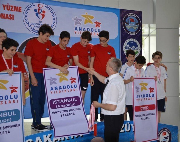 Anadolu Yıldızları Ligi yüzme finalleri sona erdi