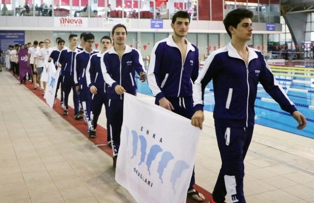Yüzme Sakarya İl Birinciliği yarışları sonaerdi