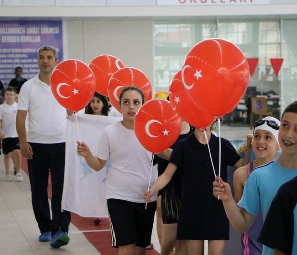 Minikler Yüzme İl Birinciliği sona erdi