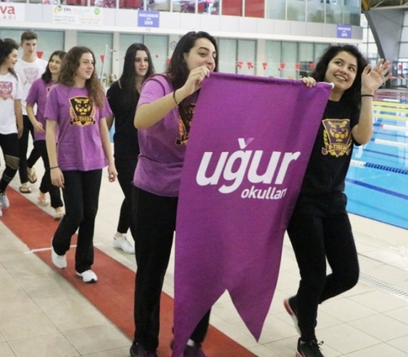 Yüzme Sakarya İl Birinciliği yarışları sonaerdi
