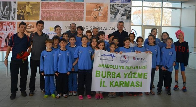Yüzmede Analig Heyecanı Yaşandı