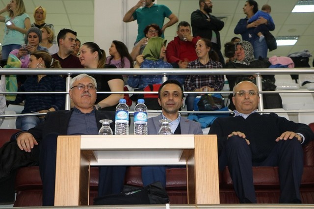 Yüzmede Teşvik yarışları yapıldı