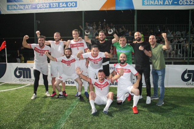 Olgunlar Futbol Turnuvası Fotoğrafları