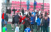 Olaylı maçta Tekspor tur atladı