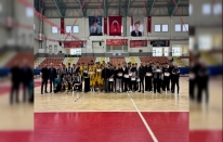 Hendek'te Şampiyon Orhangazi Anadolu Lisesi
