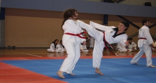 Taekwondo'da DAN sınavı yapıldı