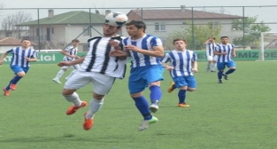 Liseler Futbolda Şampiyon Endüstri Meslek Lisesi