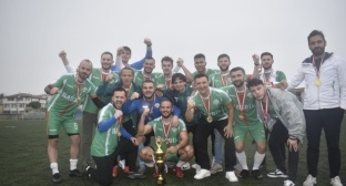 Şampiyon Kızılcıkspor Kupasını aldı