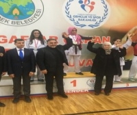 Geyve’den anlamlı 16 Madalya