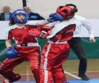 Gençler Kickboksta Ringe Çıktı