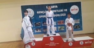 Sakarya Karate Ligi Nefes Kesti