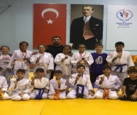 Sakaryalı Judocular Ankara'da fırtına gibi esti
