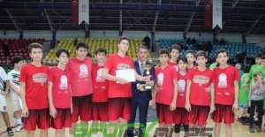 U14’DE ŞAMPİYON GELİŞİM