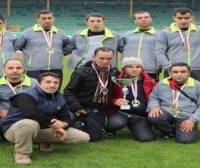 Engelleri aştılar